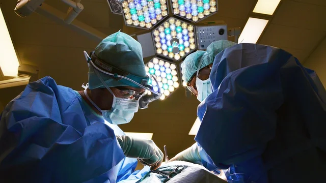 doctor-650534_1280.jpg